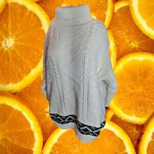 Specialty Women's White Geometric‎ Cable-Knit Turtle-Neck Sweater Size S
